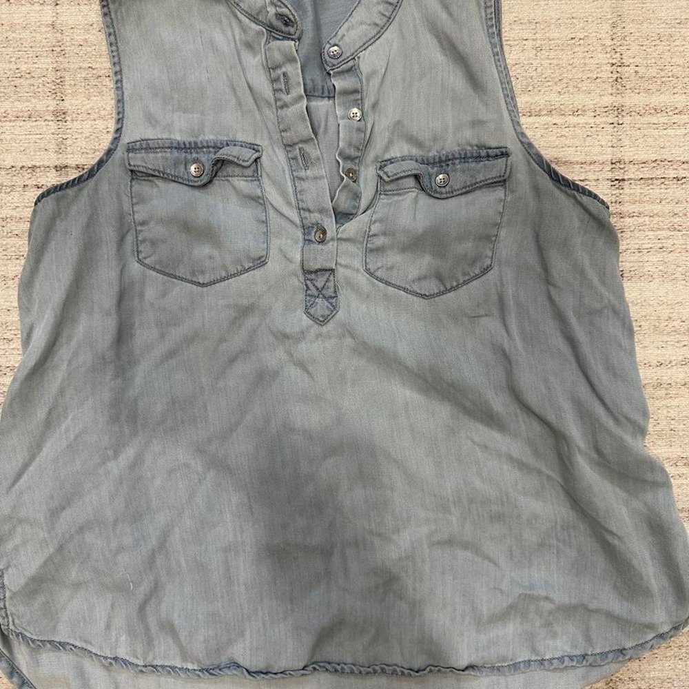 Calvin Klein Women's Top S Denim Blue Western Country Casual Rodeo Rustic Shirt